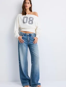 Cropped-Sweatshirt mit U-Boot-Ausschnitt Ecru XL - Stradivarius - FashionsVida