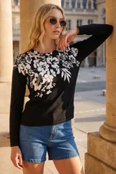 Women's Printed Floral Embellished Jumper in Black Size: 10 - Black - Size: 10
