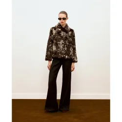 Chaquetón animal print de mujer de pelo de conejo