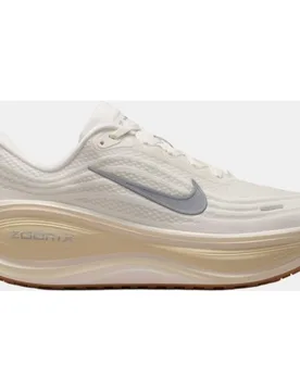 Zapatillas casual de hombre VOMERO PLUS ESS - Nike - FashionsVida