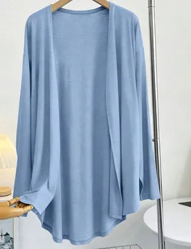 Top casual de mujer de unicolor con ajuste holgado y manga larga con bajo curvo, adecuado para ropa exterior ligera y ropa de estar en casa, azul clar - Shein - FashionsVida