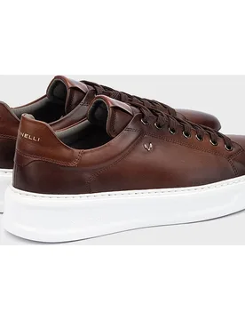 Zapatillas de hombre de piel en color - Martinelli - FashionsVida