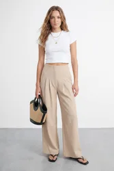 Women's Extreme High Waisted Wide Leg Pleated Tailored Trousers in Stone Size: 18 - Stone - Size: 18