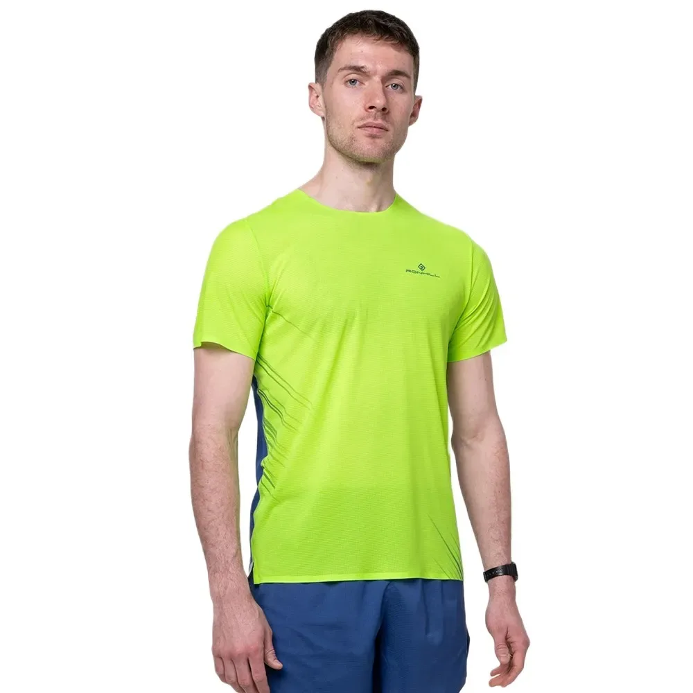 Tech Race Short Sleeve T-shirt Fluogreen / Darkcobalt S Men - Ronhill - FashionsVida