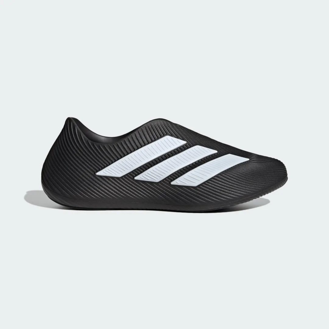 PURECHILL SLIDES 42 Core Black / Cloud White / Core Black - Adidas - FashionsVida