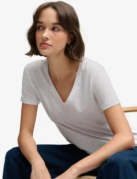 Superdry Damen Studios Slub T-shirt mit Stickerei White - Größe: 36 - 29.99 - FashionsVida