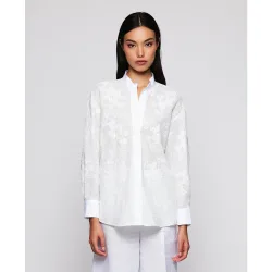 Camisa de mujer de manga larga con bordado floral