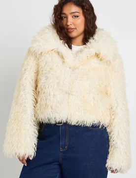 Womens Plus Button Detail Faux Fur Jacket - Cream - Size 28 Uk - Boohoo - FashionsVida