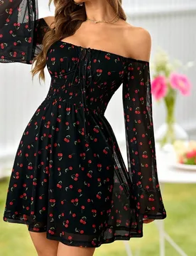 Vestido corto para mujer con mangas largas de hombros descubiertos, con estampado de cerezas y cierre delantero XS - Shein - FashionsVida