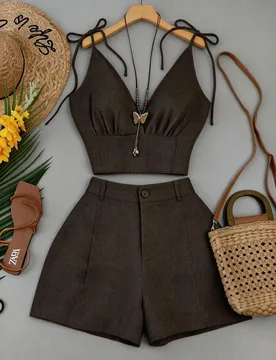 Conjunto de top corto sin mangas y shorts casual L - Shein - FashionsVida
