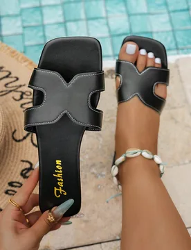 Sandalias planas de unicolor estilo coreano con punta cuadrada y correa en V para mujer, moda de verano para uso al aire libre, nuevo estilo para vaca - Shein - FashionsVida