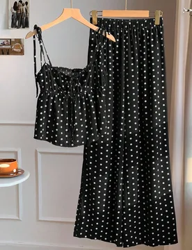 Conjunto de 2 piezas de camisola y pantalones con estampado de lunares negros y blancos, estilo casual tropical lindo y fresco para mujer, ideal para - Shein - FashionsVida