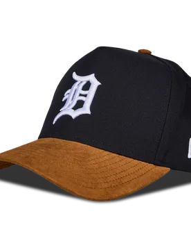E-frame Closed Back Mlb Unisex Caps - Blue - One Size - Cotton - Blue - Size: One Size - New era - FashionsVida