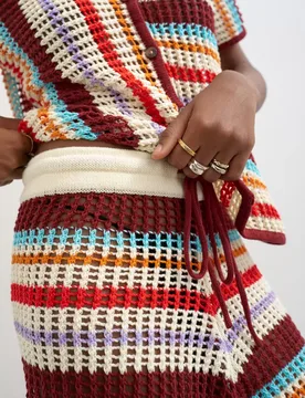 TSKAIA HR CROCHET STRIPPED KNIT SHO feale - M - FashionsVida