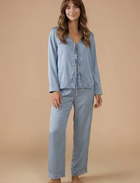Women's Satin Wide Fit Lace Trim Pyjama Set in Blue Size: Large - Blue - Size: L - OASIS - FashionsVida