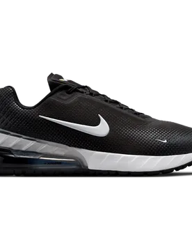 Air Max Men's Sneakers - Black - Size 6 (EU 39) - Mesh/Synthetic - Black - Size: 6 (EU 39) - Nike - FashionsVida