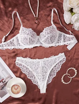 Style Dream Conjunto de lencería sexy para mujer de 2 piezas para el Día de San Valentín, sujetador verde de encaje floral, sujetador sensual con t - Shein - FashionsVida