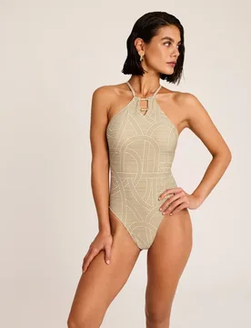 Bañador halter de mujer, con foam sin aro, colección reverie by pilar rubio - Selmark - FashionsVida