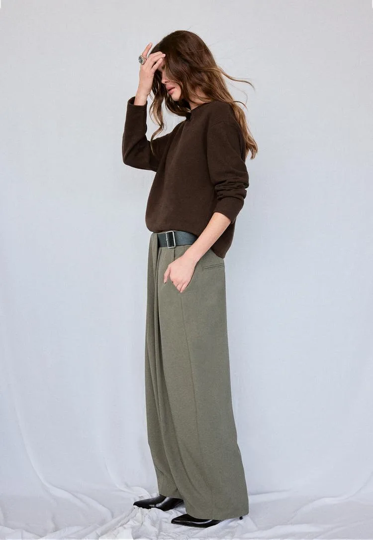 Strickshirt mit Rundausschnitt Braun XL - Stradivarius - FashionsVida