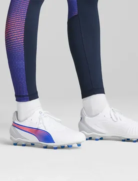 Chaussures De Football King Match Fg/ag White / Bluemazing / Flat Light Gray EU 42 - Puma - FashionsVida