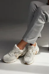 Sneakers bianche e beige V5 RNR 39