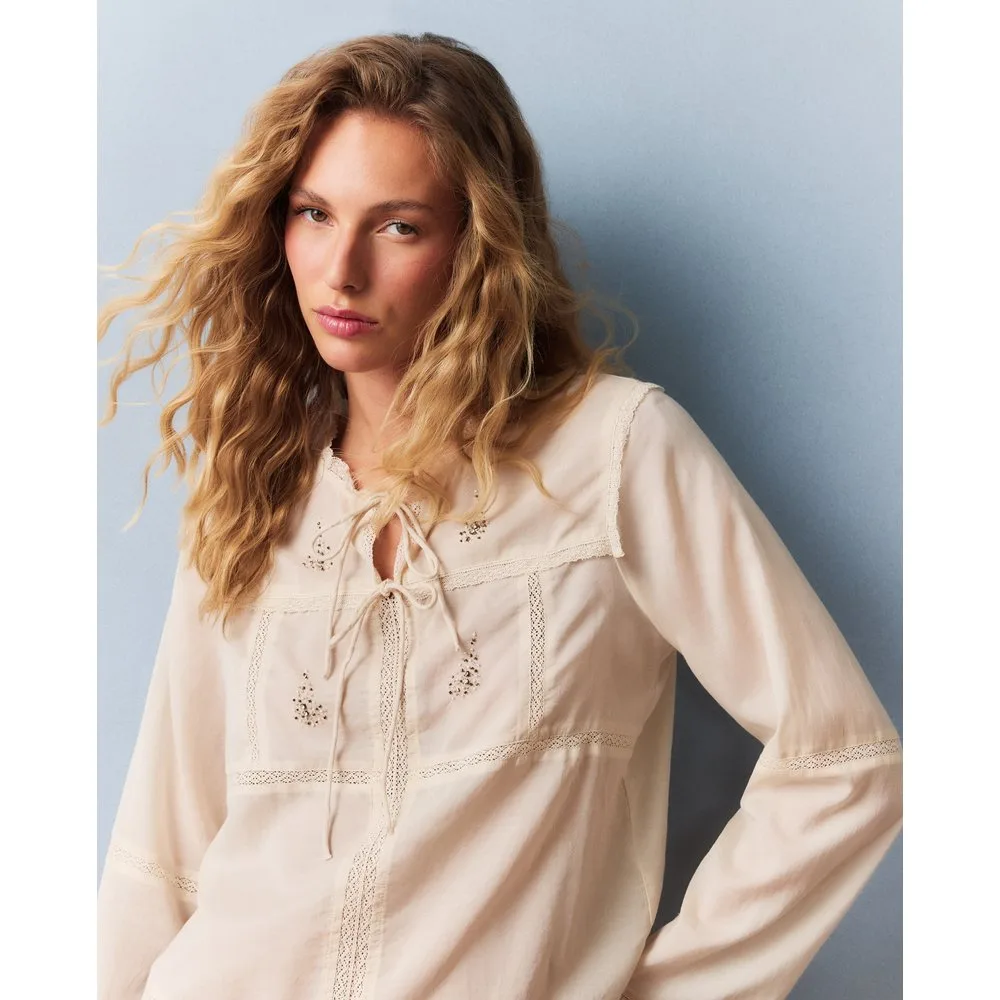 Blusa de mujer bordada - Southern Cotton - FashionsVida