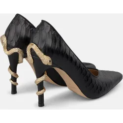 Zapato de salón de mujer en piel con serpiente en el tacón
