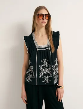 Sfera - Top bordado - Sfera - FashionsVida