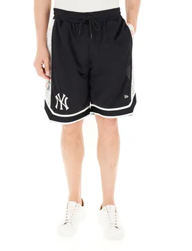 New era Bermuda con logo NERO XL - New era - FashionsVida