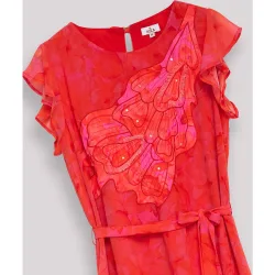 Vestido largo fluido con volantes asimétricos