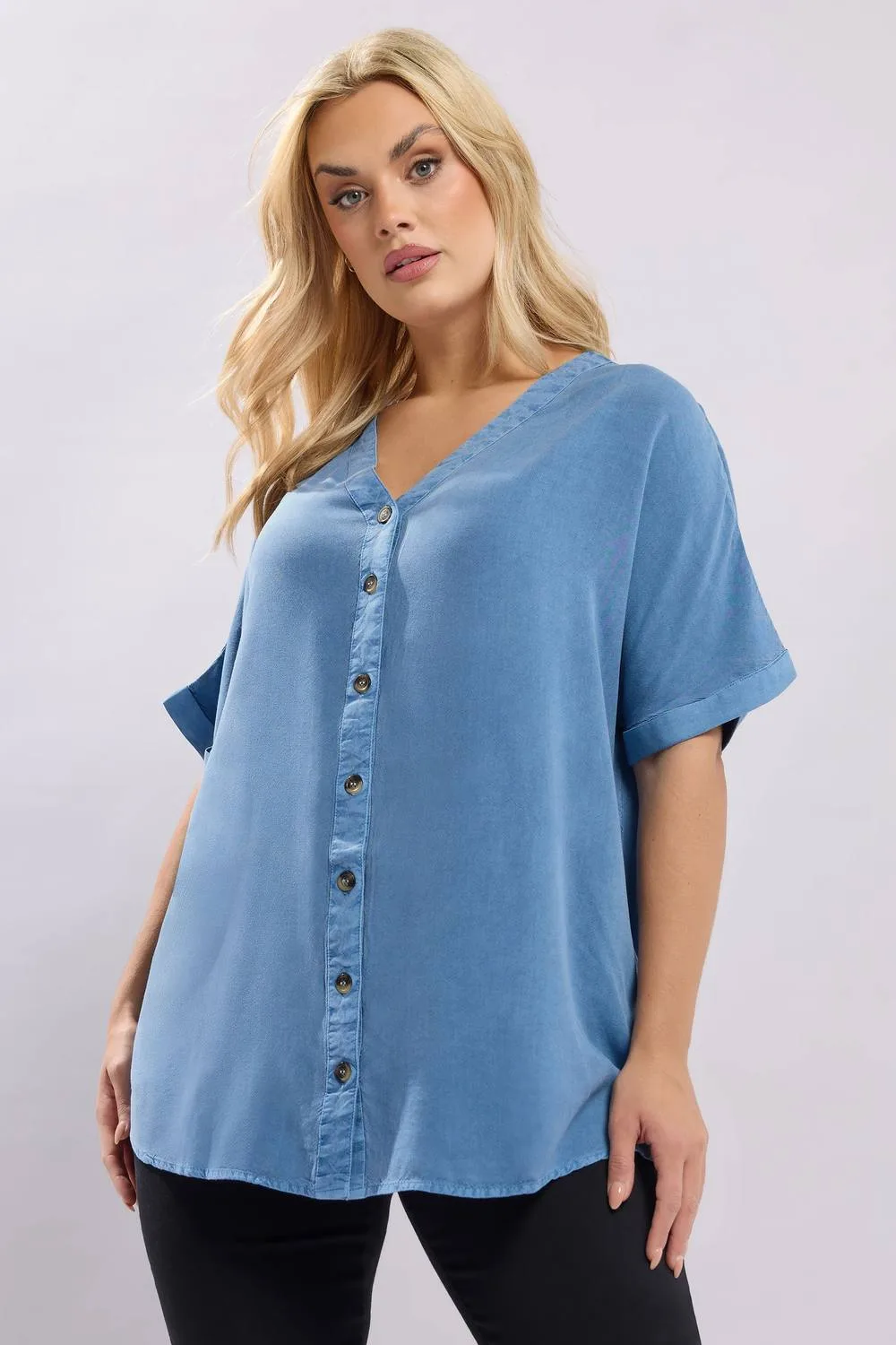 Women's Chambray Button Through Blouse in Blue Size: 22-24 - Blue - Size: 22-24 - Yours - FashionsVida