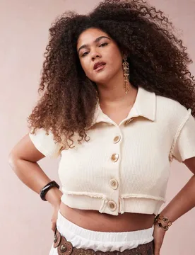 Womens Design Button Down Cropped Waffle Shirt In Cream - Size 3xl - ASOS Curve - FashionsVida