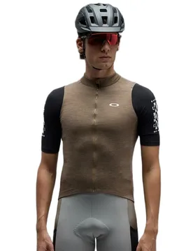 Apparel Maglia A Maniche Corte Off Grid 2.0 Army Green - Oakley - FashionsVida