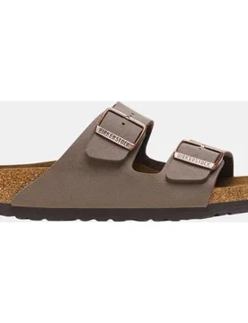 Sandalias de hombre en marrón con doble hebilla - Birkenstock - FashionsVida