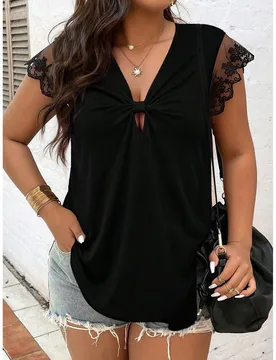 Camiseta de punto holgada casual para mujer talla grande, primavera/verano, con escote en V profundo, diseño calado, encaje, patchwork falso, bajo as - Shein - FashionsVida