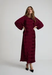 Mae Plisse Maxi Dress In Burgundy - S/M