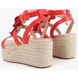 Sandalias de cuña de mujer con adornos florales