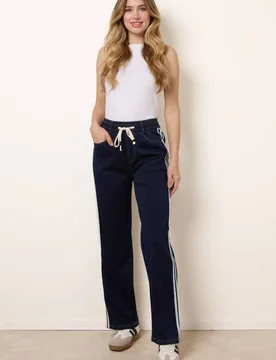 Women's Elasticated Waist Navy Slip On Jeans Size: Large - Navy - Size: L - Blue Vanilla - FashionsVida