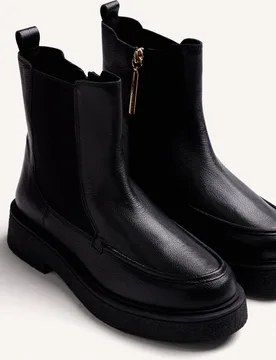Botines básicos de mujer tipo chelsea de piel con elásticos laterales - Gioseppo - FashionsVida