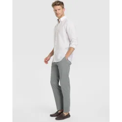 Chino de hombre regular