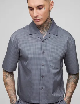 Herren Tall Satin Jacquard Boxy Oversized Hemd Charcoal Größe 2XL - boohooMAN - FashionsVida