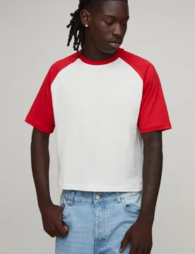 Herren Schmal Geschnittenes Verkürztes Raglan-Oberteil Red Größe Large - boohooMAN - FashionsVida