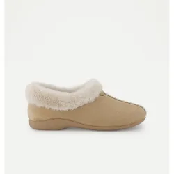 Zapatilla de casa de mujer cerrada pelo