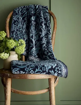 Cotton-Rich Elmcote Towel Blue Mix Unisex - Morris & Co - FashionsVida