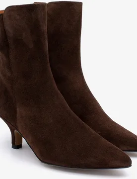 Botines básicos de mujer de tacón medio de punta fina de serraje, dayana - Ángel Alarcón - FashionsVida