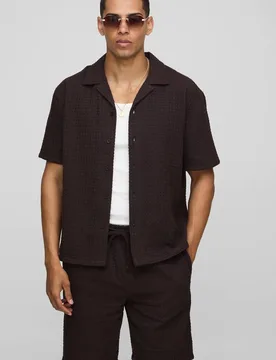Herren Oversized Jumbo Waffel Revere Hemd und Shorts Set Chocolate Größe 5XL - boohooMAN - FashionsVida