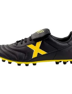 Chaussures De Football Mundial U25 Black / Yellow EU 46 - MUNICH - FashionsVida