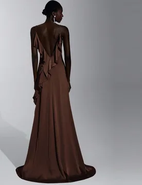 Elegante y lujoso vestido de dama de honor con espalda descubierta y ribete de volantes XS - Shein - FashionsVida