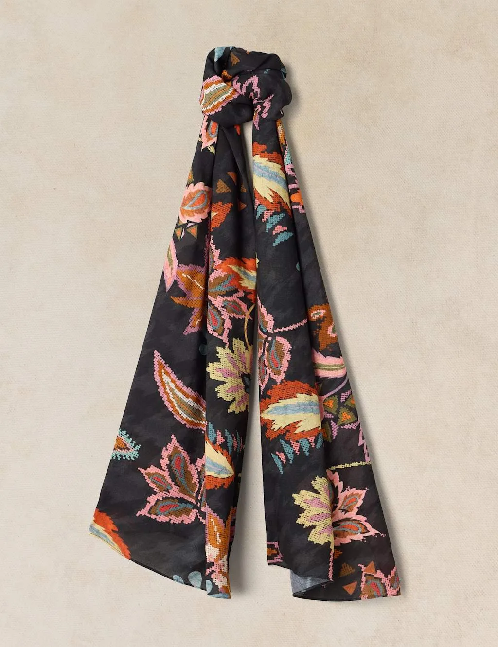 Floral Scarf Black Mix female - White stuff - FashionsVida