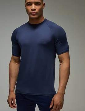 Herren Herren Active Leichtes Essentials Gym Regular Fit Raglan T-Shirt Navy Größe 5XL - boohooMAN - FashionsVida